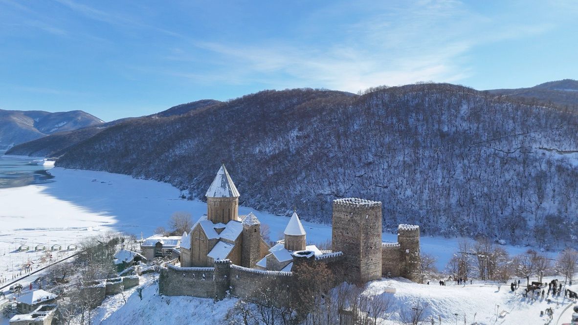 Ananuri Monastery