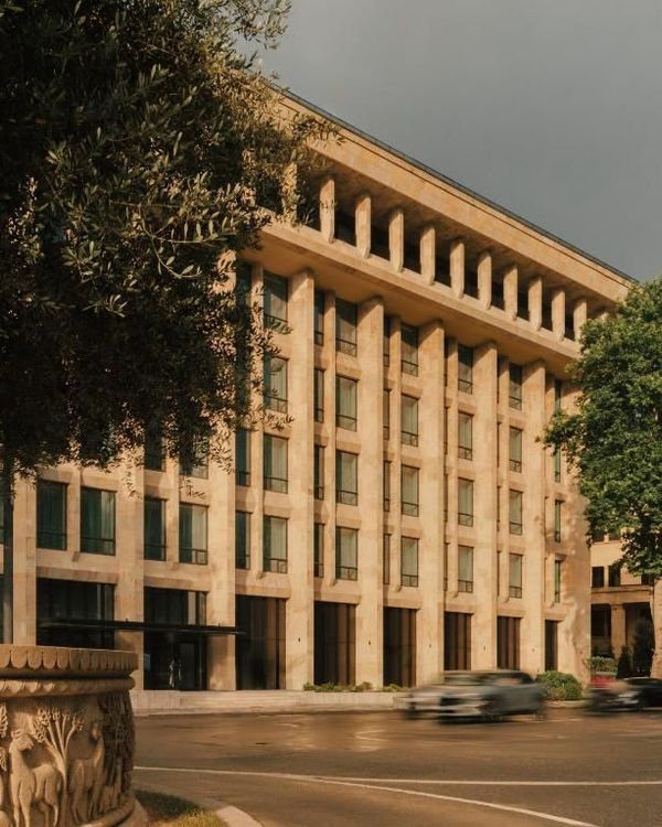 Telegraph Hotel
