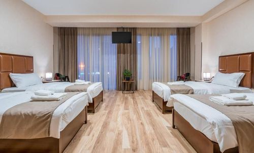 Aura Hotel Tbilisi