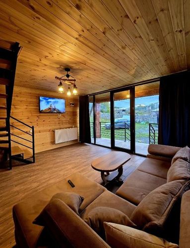 Grand Mountain Cottage