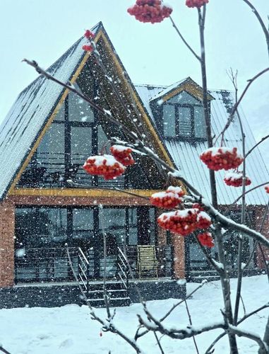Grand Mountain Cottage