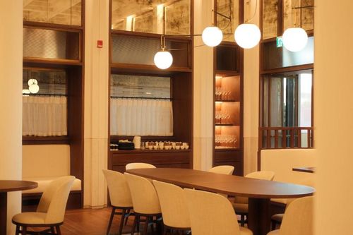 Telegraph Hotel