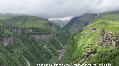 Gudauri Friendship Monument