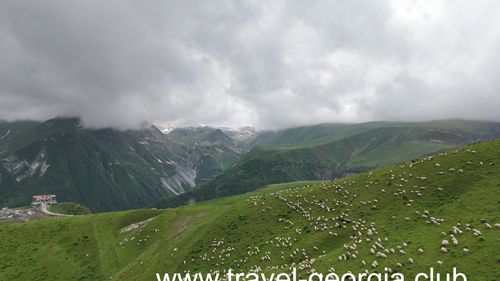 Gudauri Friendship Monument